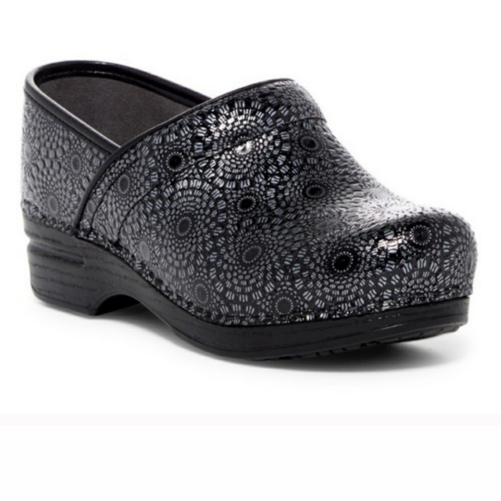 Dansko Pro XP Medallion Black & Gray Clog